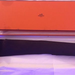 PRUNE HERMÈS TIE IN PERFECT CONDITION